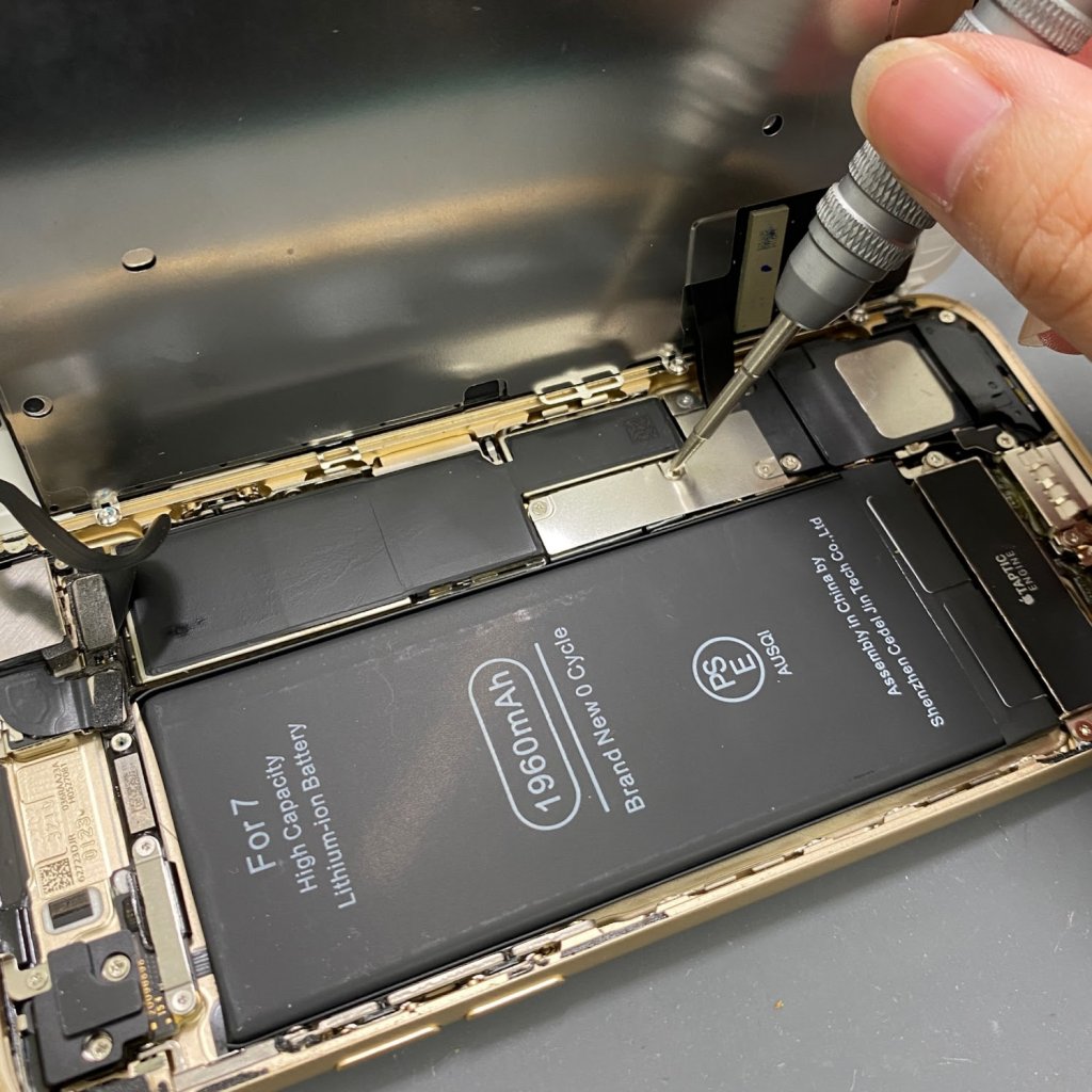 iPhone7 バッテリー交換