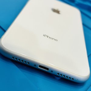 iPhoneXR ドックコネクター