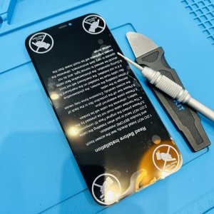 iPhone12 Pro Max 液晶交換