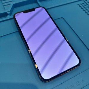 iPhone13ProMax 液晶交換