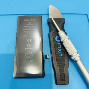 iPhoneSE3 バッテリー交換