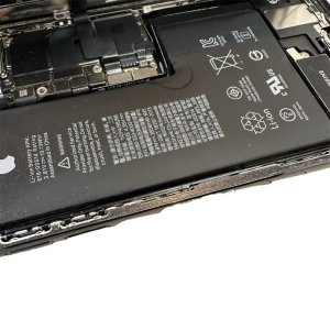 iPhoneXS バッテリー交換