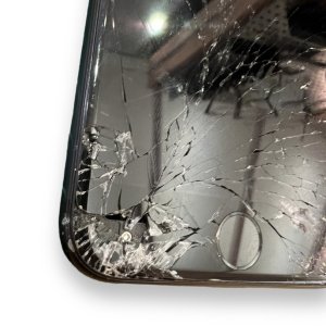 iPhone8　ホームボタン修理　液晶交換　