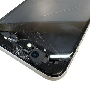iPhone11 近接センサー交換修理
