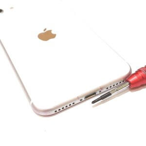 iPhoneSE2 ライトニング修理