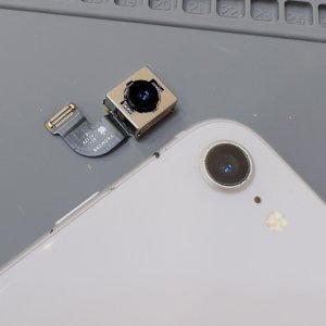 iPhone8 アウトカメラ交換