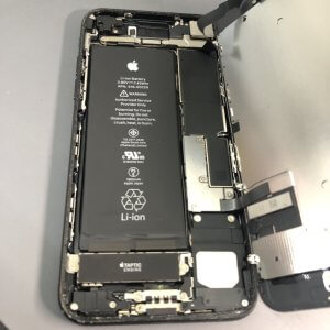 iPhone７　充電不可　バッテリー交換