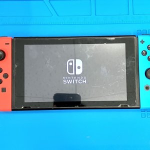 Nintendo Switch 基板修理