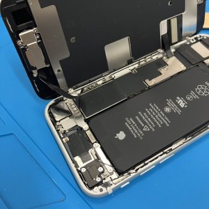 iPhoneSE2 バッテリー交換修理