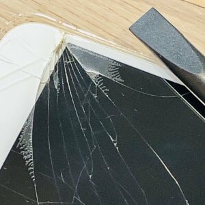 iPhone8+ パネル交換修理