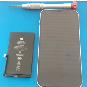 iPhone12 バッテリー交換