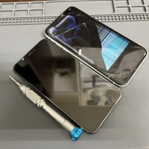 iPhoneXR 液晶交換 即日修理
