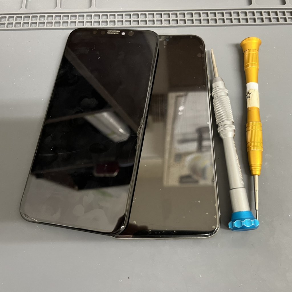 iPhoneXR 液晶交換