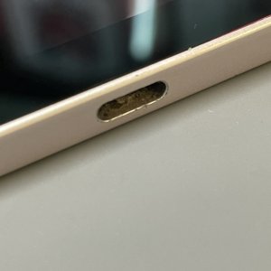 iPad Air5 ドックコネクター修理