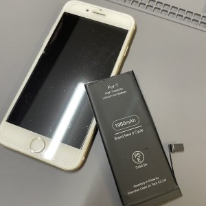 iPhone7 バッテリー交換