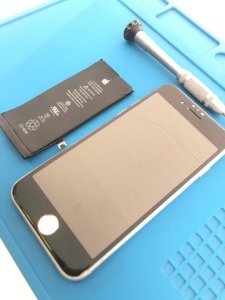 iPhone8 バッテリー交換