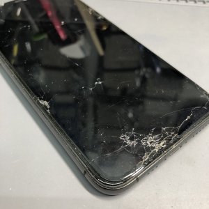 iPhoneXs　液晶交換