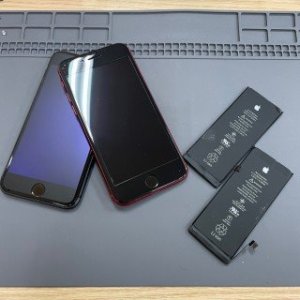 iPhoneSE2 iPhone8　2点同時バッテリー交換