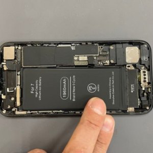 iPhone7 バッテリー交換