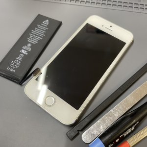 iPhone5S バッテリー交換 修理