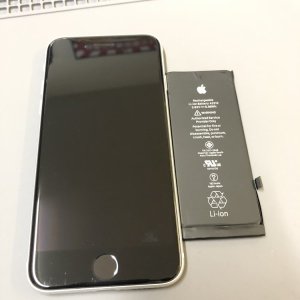 iPhoneSE2 バッテリー交換