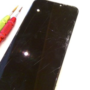 iPhone11 フロントパネル交換