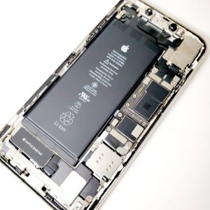 iPhone11 バッテリー交換