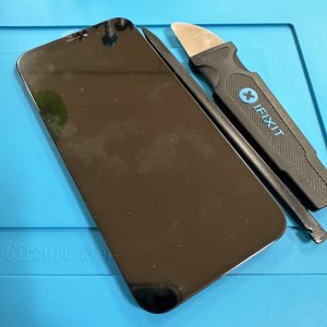 iPhone12 液晶交換
