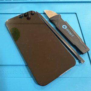 iPhone12 液晶交換