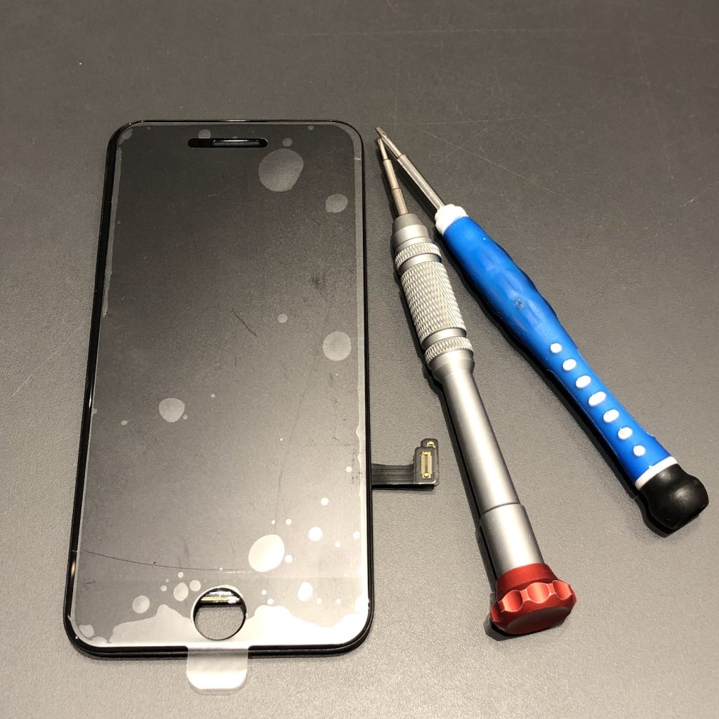 iPhone8 液晶交換