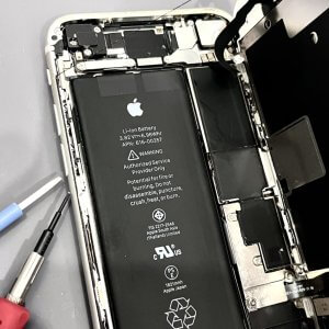 iPhone8 バッテリー交換