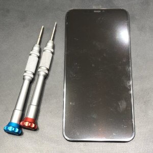 iPhone11ProMax フロントパネル交換