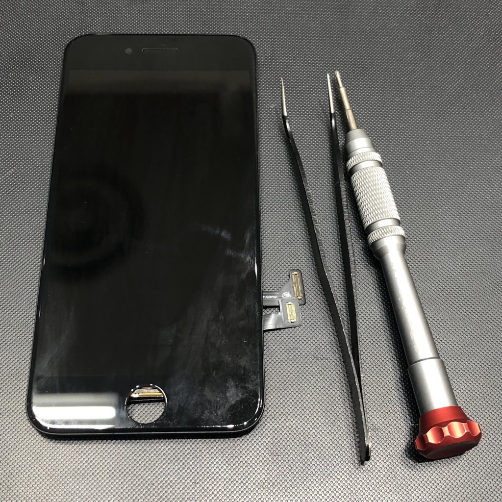 iPhone7 フロントパネル交換