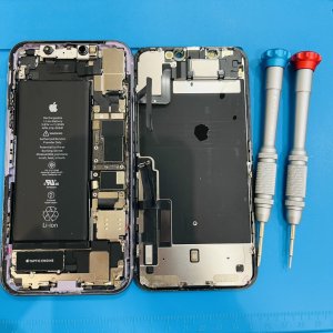 iPhone11(アイフォン)液晶交換修理