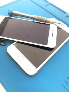 iPhone7Plus 液晶交換