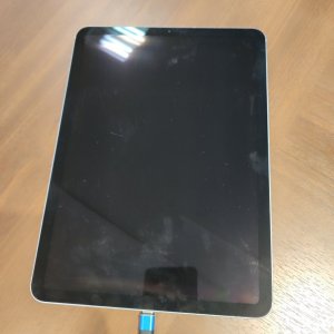 iPad Air4 画面交換修理