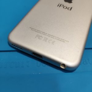 iPod touch アイポッドタッチ ドッグコネクター修理