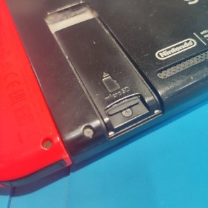 Nintendo Switch ニンテンドースイッチ SDカード修理