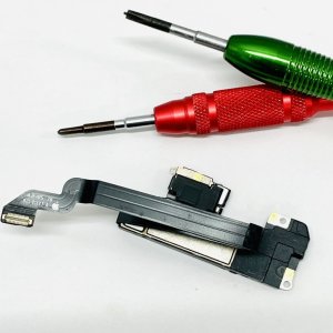 iPhoneXR 近接センサー交換修理