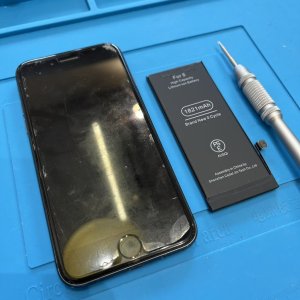 iPhone8 バッテリー交換