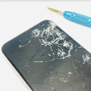 iPhoneSE2 フロントパネル交換修理