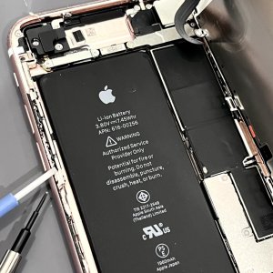iPhone7 バッテリー交換