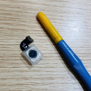 iPhoneSE2 アウトカメラ修理