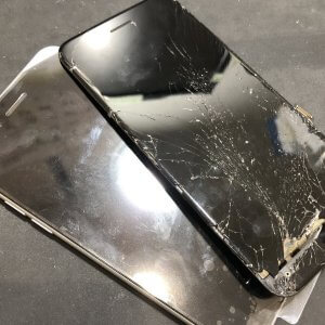 iPhone SE2 液晶交換