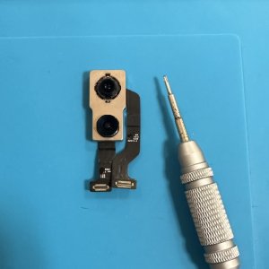 iPhone11 アウトカメラ交換