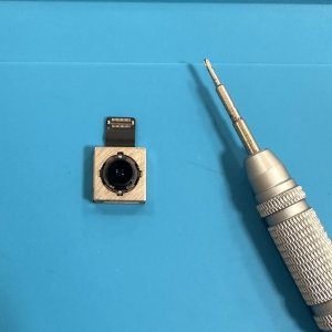 iPhoneXR アウトカメラ交換