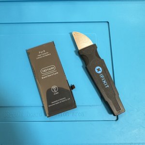 iPhone8  バッテリー交換