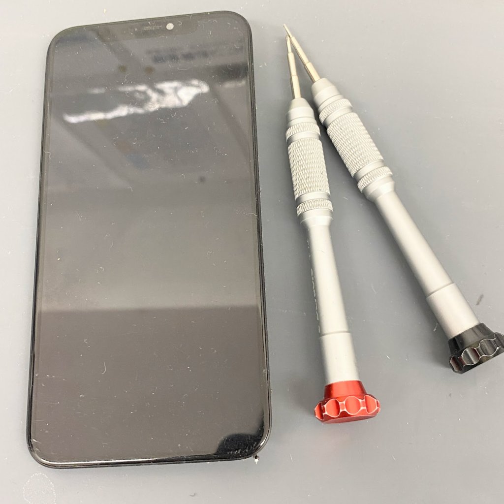 iPhone11Pro 液晶交換