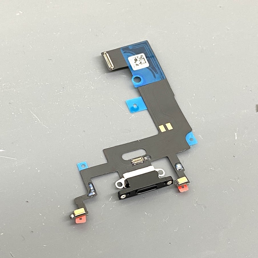iPhoneXR ライトニング交換