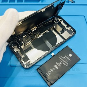 iPhone12mini バッテリー交換